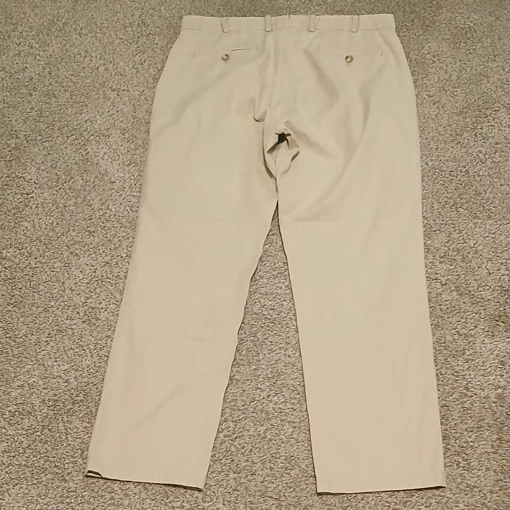 Peter Millar Flat Front Casual Tan Chino Pants Men's Size 35 X 30 - Picture 2 of 4